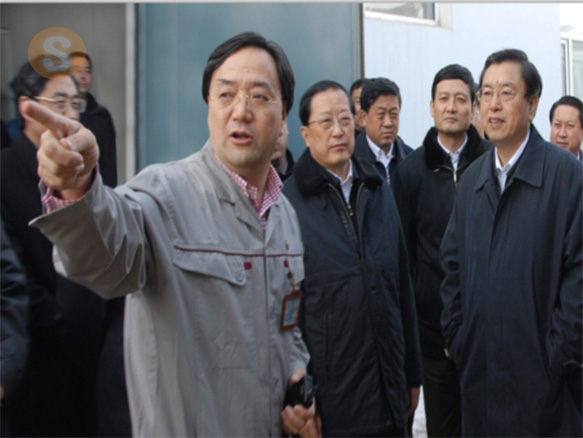 2012年3月21日中共中央政治局常委、全國人大常委會委員長張德江同志（時任國務(wù)院副總理）蒞臨公司視察